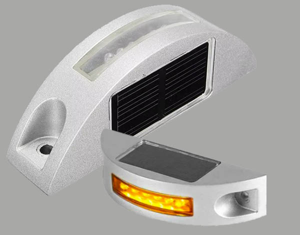 Half Moon Solar Road Stud Light, Led Road Stud Best Price