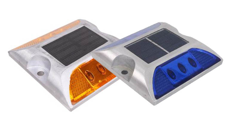 Aluminum solar road studs
